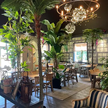 Braendte Ege Gods Bed & Breakfast 4*